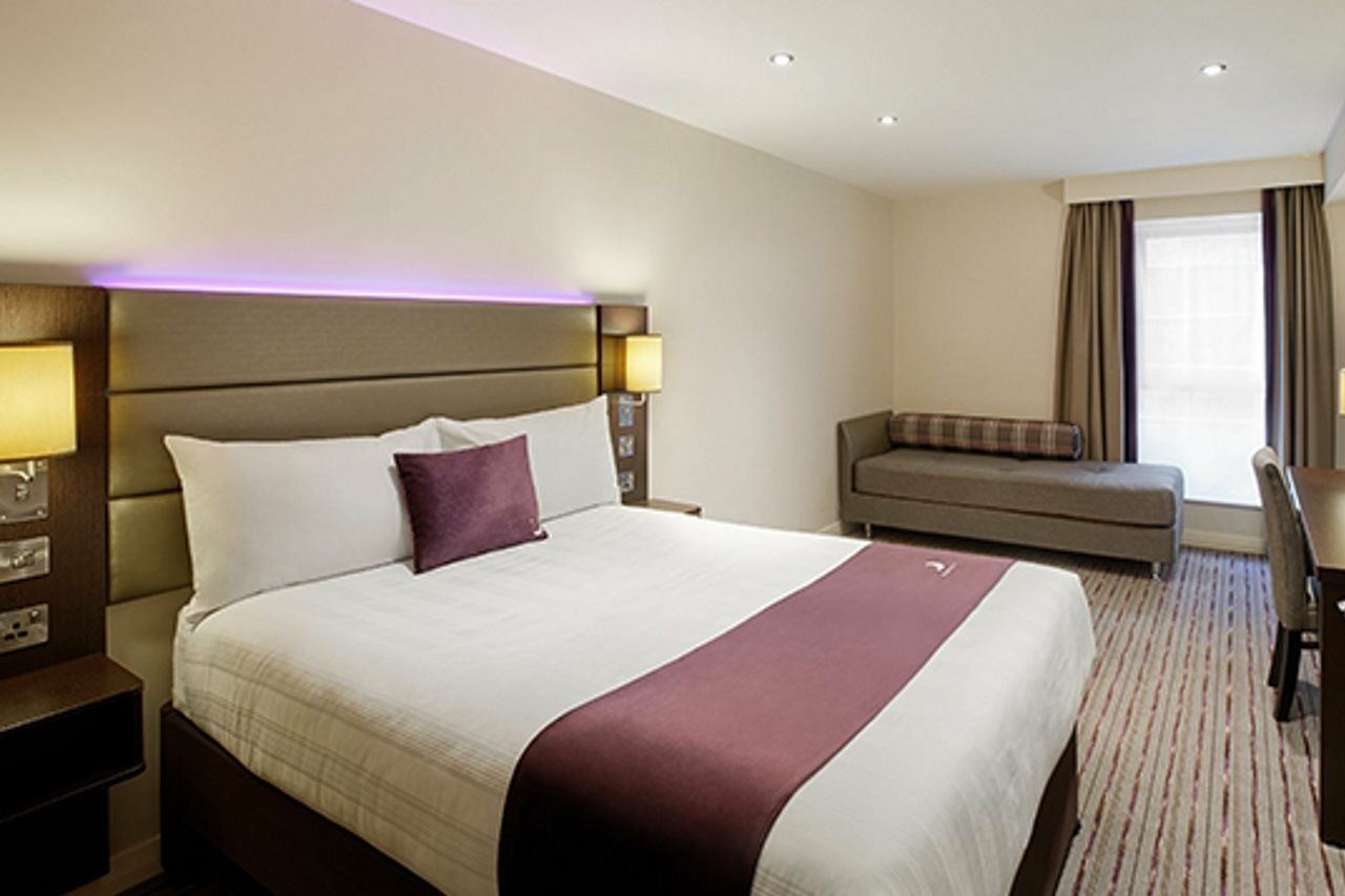 Premier Inn Premier Inn 比迪福德 外观 照片